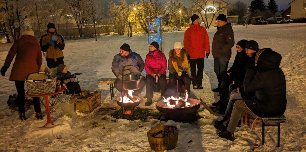 Schnee & Feuerzangenbowle - die Glühwein-Edition der RUNDE-Fete 2023 1
